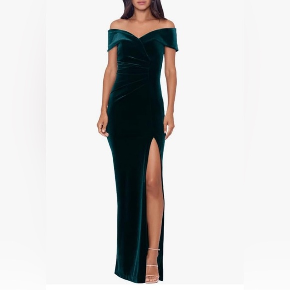 XSCAPE FORMAL DRESS SIZE 12 P CHARMAINE LONG OFF THE SHOULDER VELVET GREEN GOWN - Picture 7 of 8